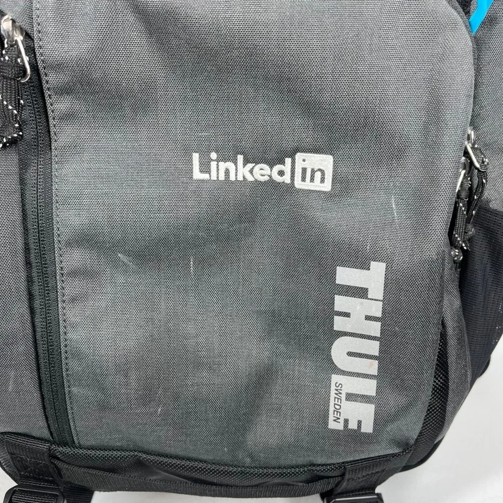 Thule LinkedIn Backpack Gray Laptop Bag Travel‎ Commuter Daypack Tech Case